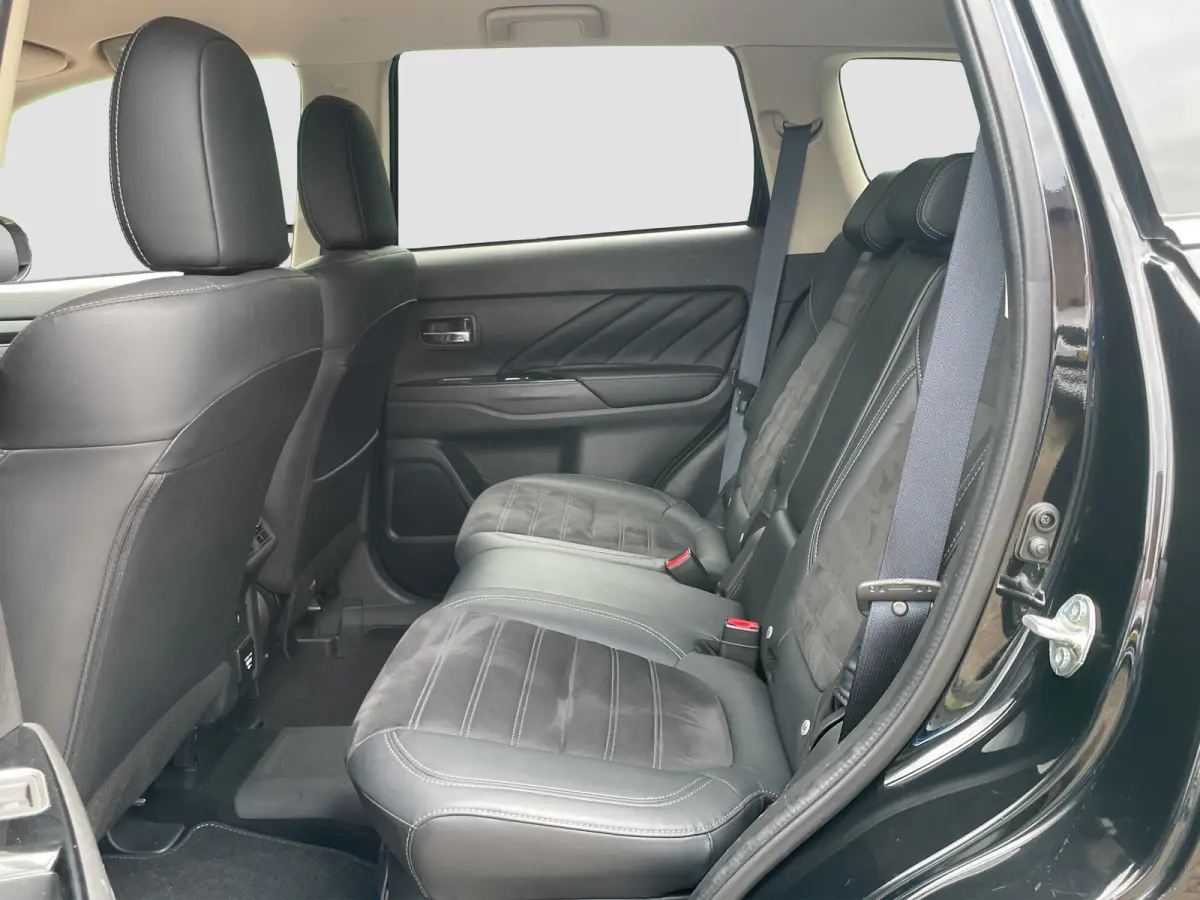 2.4 PHEV Intense+ | TREKHAAK | STOELVERWARMING | CARPLAY | CRUISE CONTROL | ELEKTR KLEP | CLIMATE CONTROL