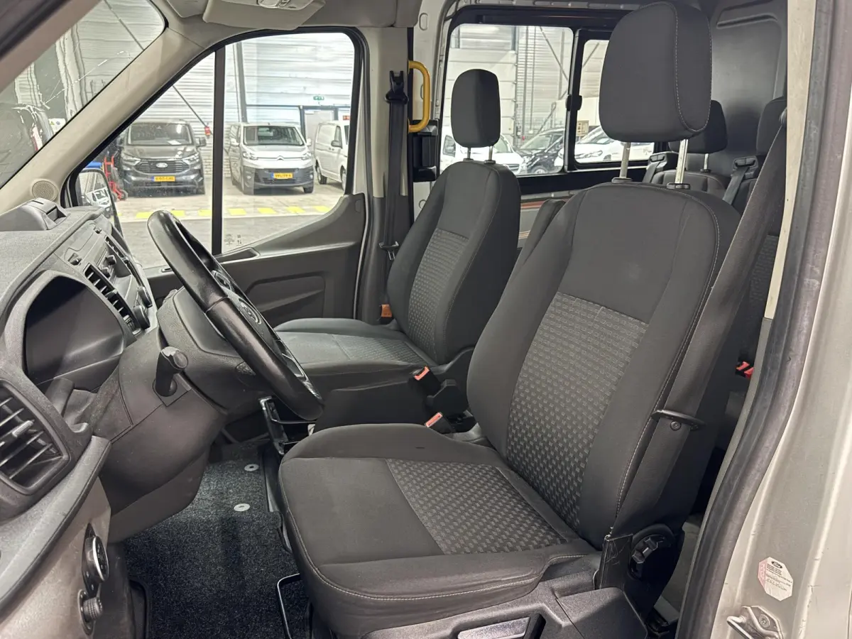 350 2.0 TDCI L3H2 Dubbele Cabine Trend Airco Cruise Control Trekhaak Parkeersensoren