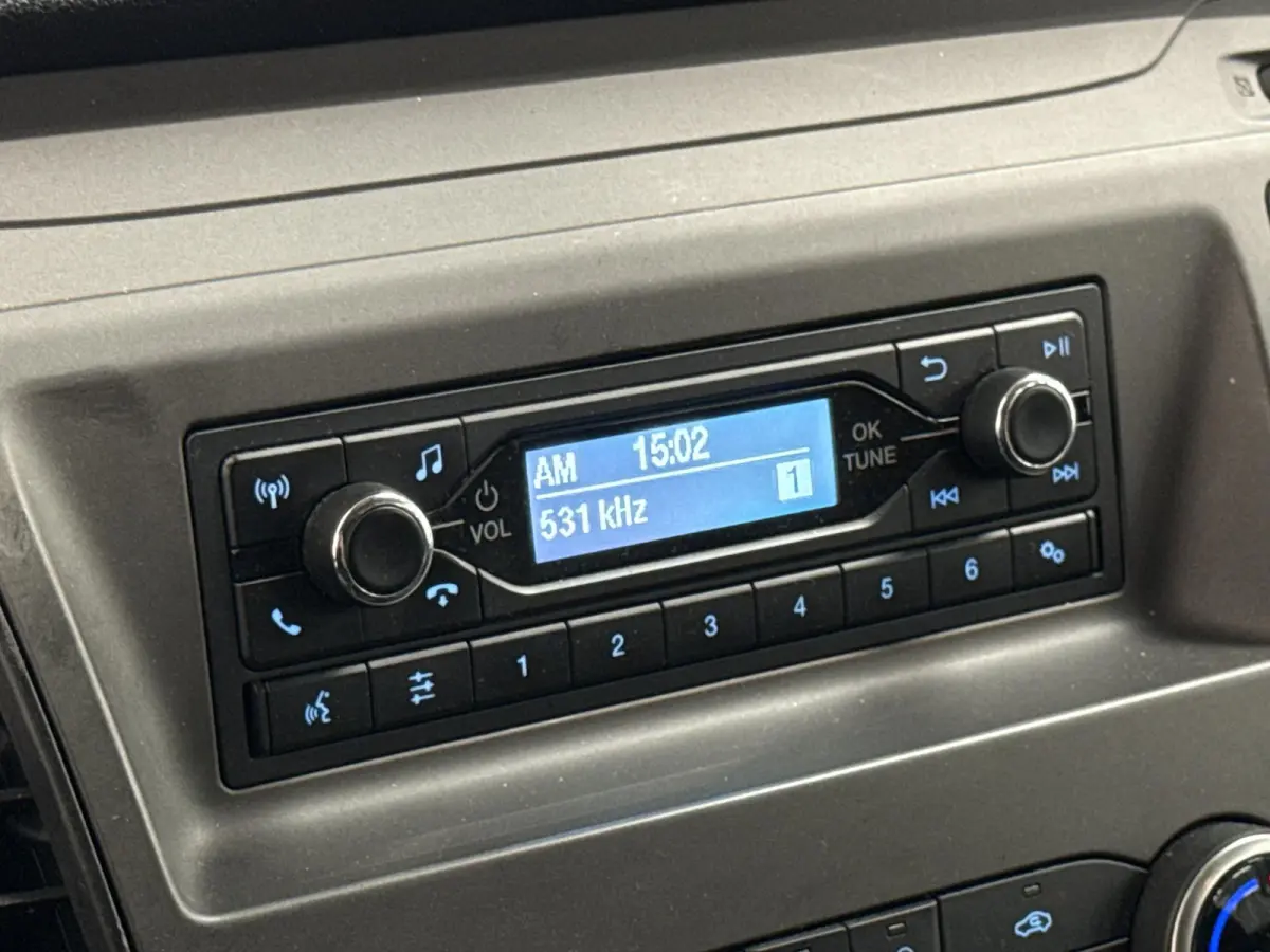 350 2.0 TDCI L3H2 Dubbele Cabine Trend Airco Cruise Control Trekhaak Parkeersensoren