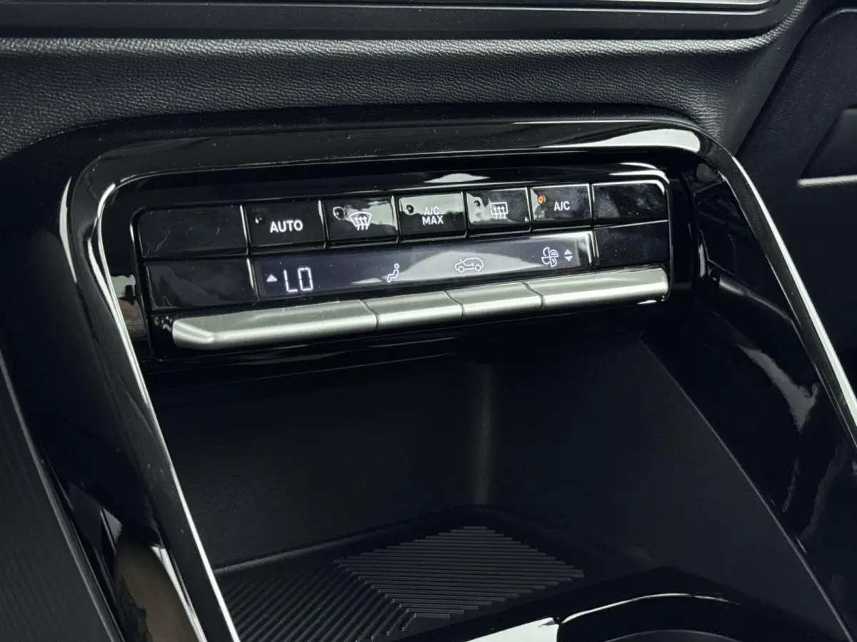 Collection 113pk Extended Range 54 kWh | 400Km Actieradius | Camera | Climate Control | AppleCarplay/AndroidAuto |