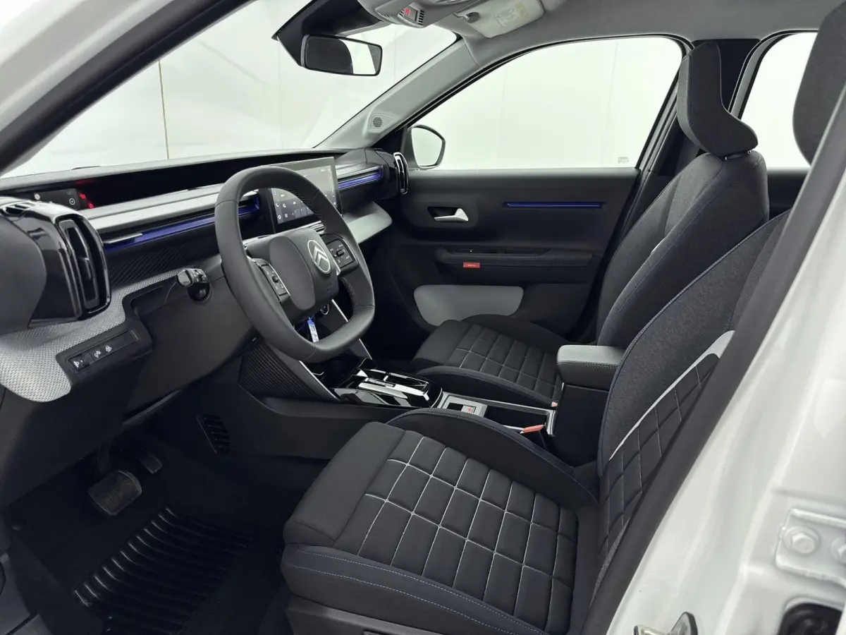 1.2 Hybrid 110pk Plus | Voorraad deal! | Comfort stoelen | Apple CarPlay/Android Auto | Cruise control |