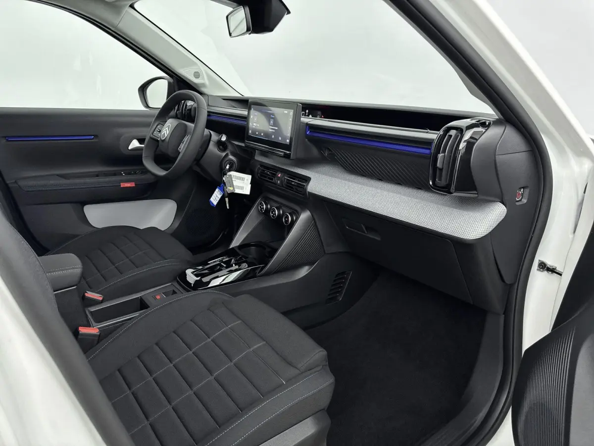 1.2 Hybrid 110pk Plus | Voorraad deal! | Comfort stoelen | Apple CarPlay/Android Auto | Cruise control |