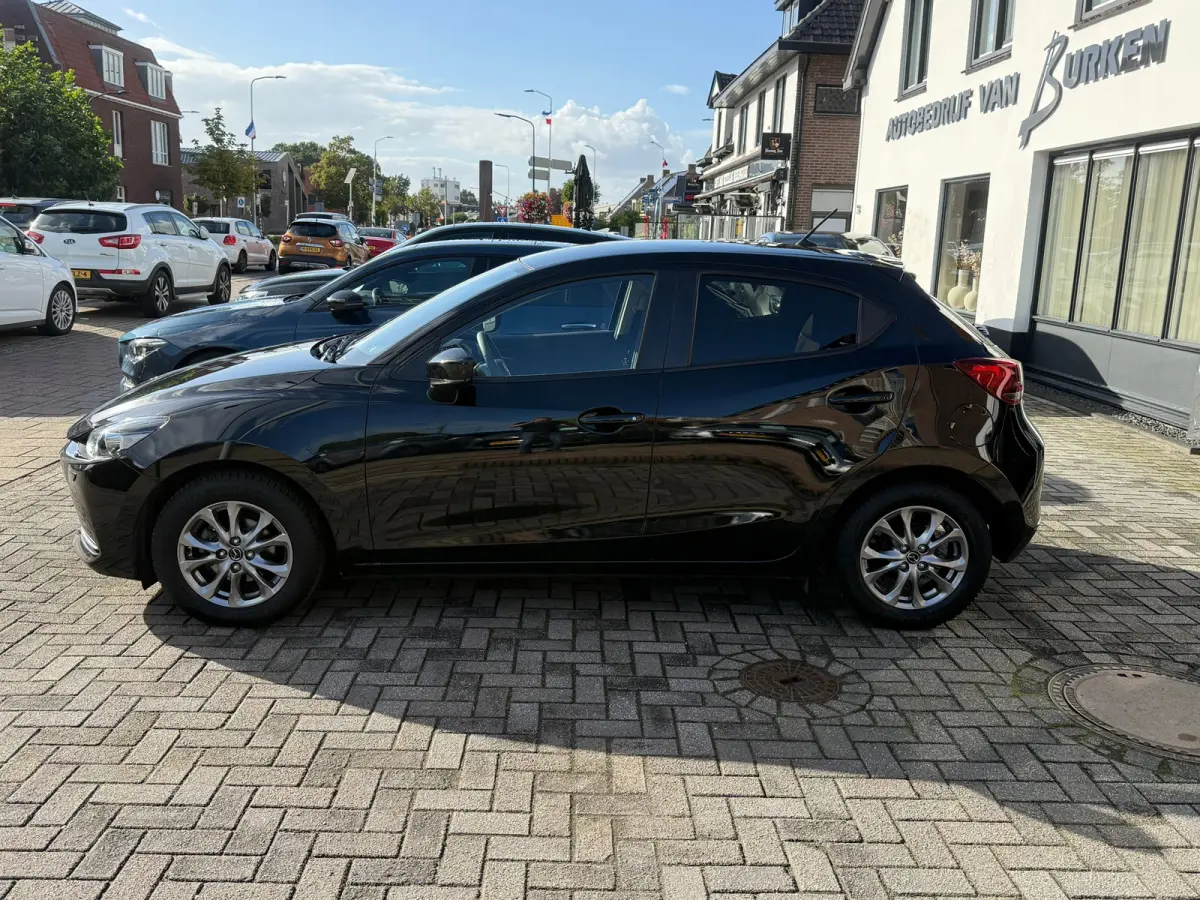 1.5 Skyactiv-G Comfort, Apple Carplay/Android,Stoelverwarming,Climate control,Cruise control