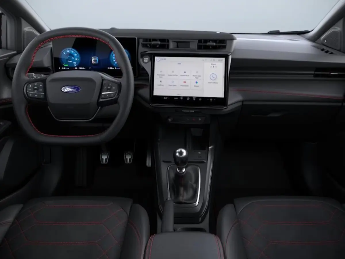 1.0 EcoBoost ST-Line X | Armsteun voor | Bang & Olufsen Sound System | Buitenspiegels elektrisch inklapbaar