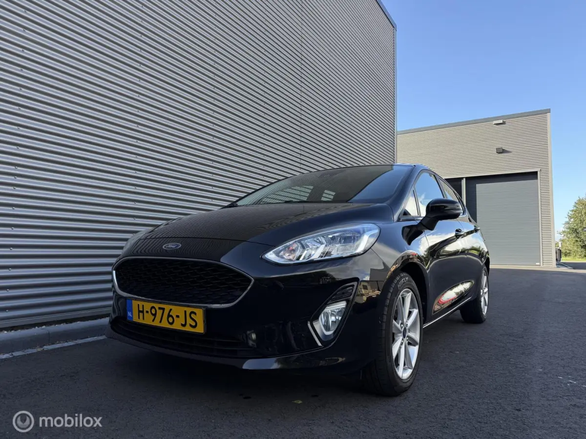 1.0 EcoBoost Connected | Carplay | Airco | Cruise | DAB | Parkeersensor | Isofix | LED | Lichtmetalen velgen
