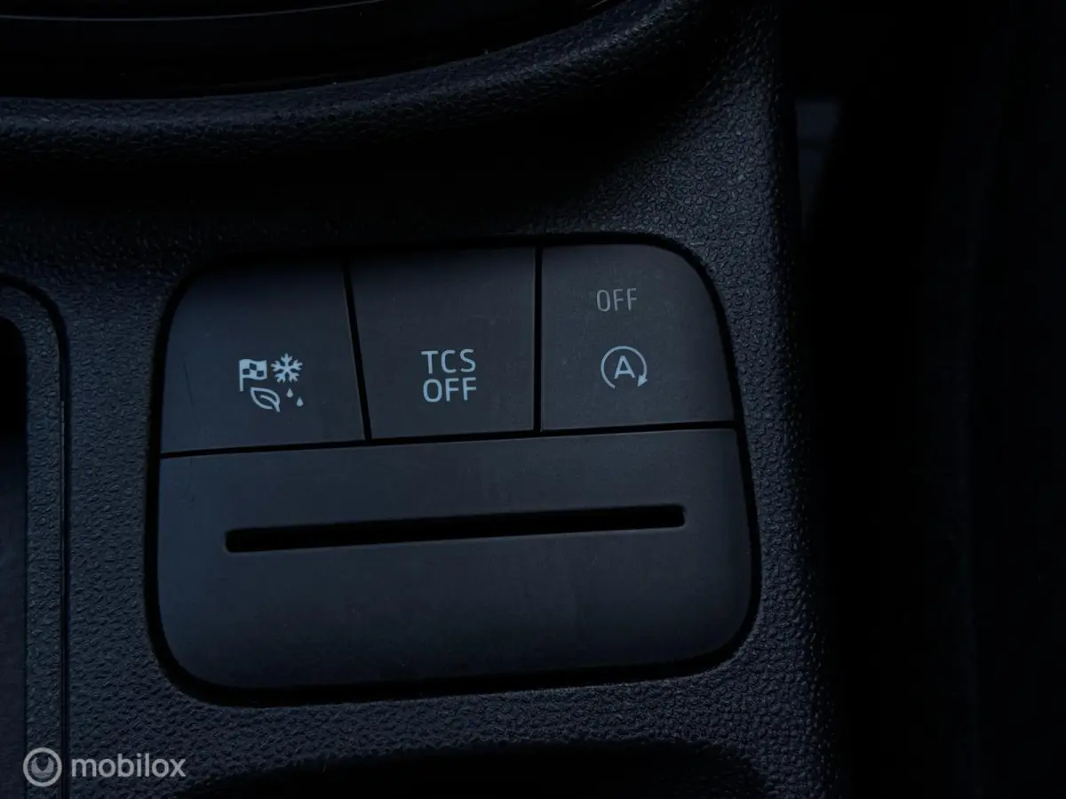 1.0 EcoBoost Connected | Carplay | Airco | Cruise | DAB | Parkeersensor | Isofix | LED | Lichtmetalen velgen