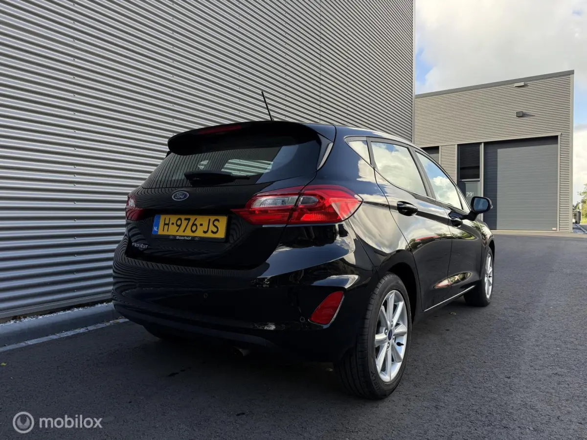 1.0 EcoBoost Connected | Carplay | Airco | Cruise | DAB | Parkeersensor | Isofix | LED | Lichtmetalen velgen