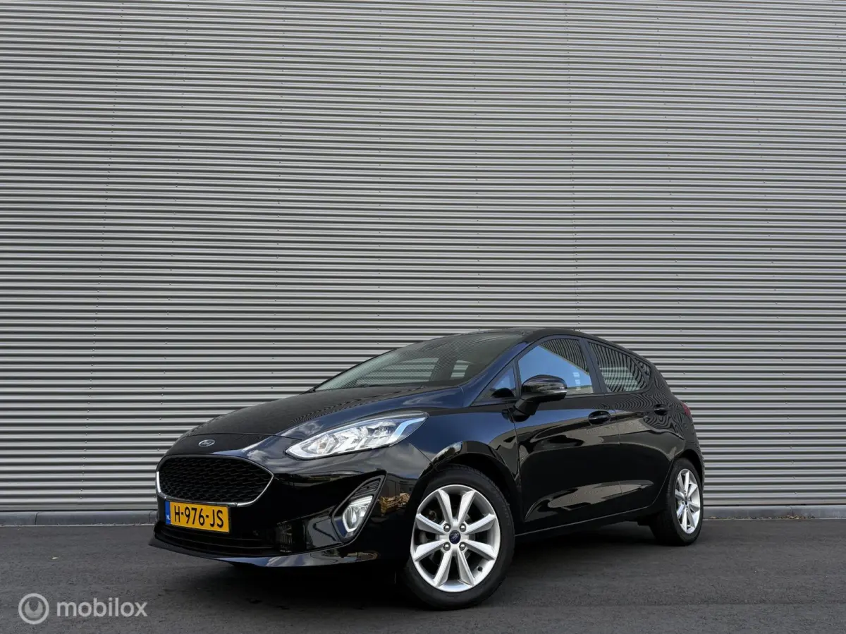 1.0 EcoBoost Connected | Carplay | Airco | Cruise | DAB | Parkeersensor | Isofix | LED | Lichtmetalen velgen