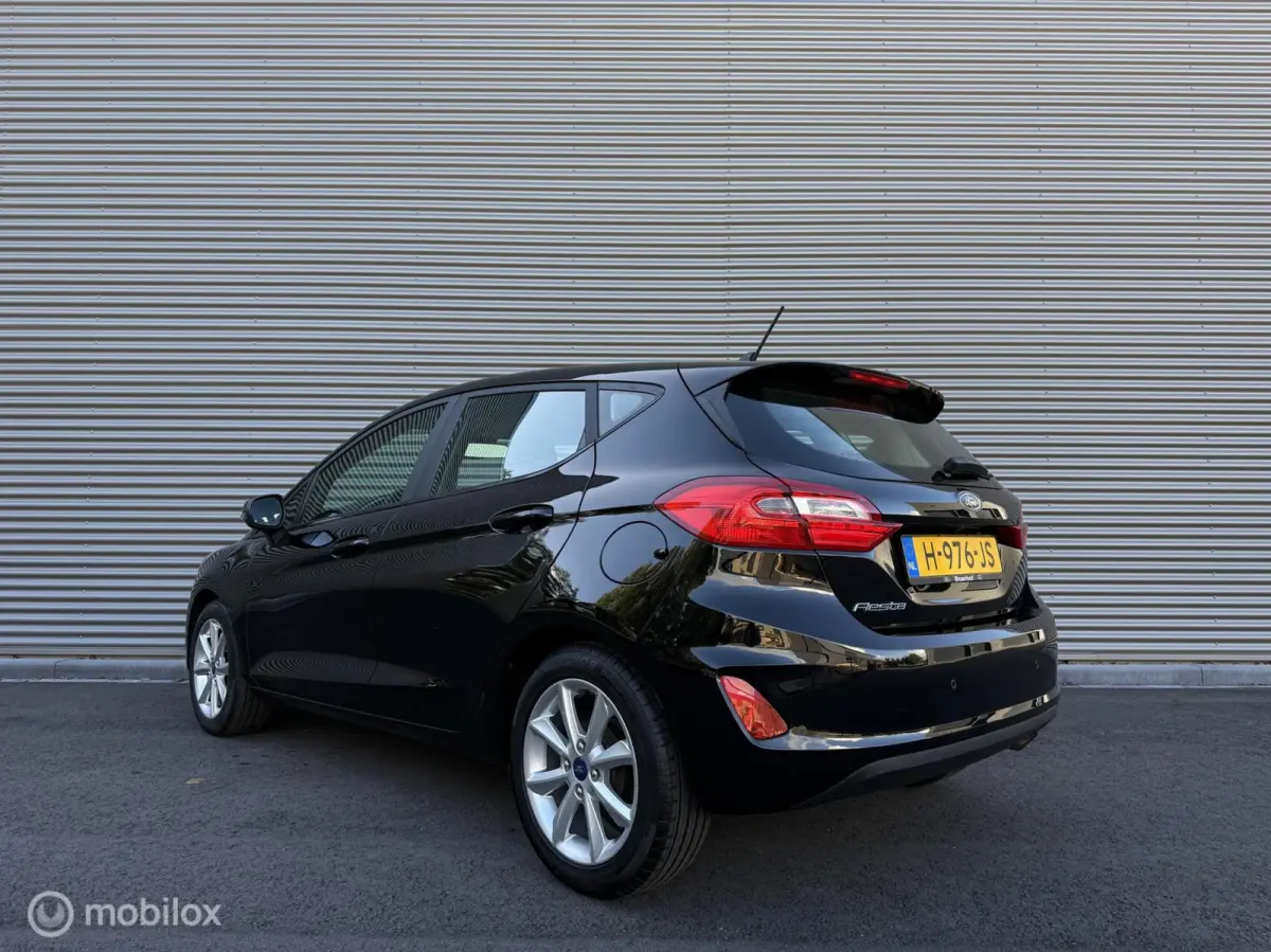 1.0 EcoBoost Connected | Carplay | Airco | Cruise | DAB | Parkeersensor | Isofix | LED | Lichtmetalen velgen