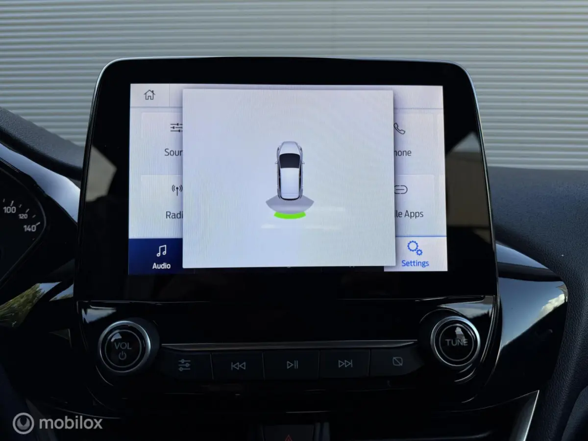 1.0 EcoBoost Connected | Carplay | Airco | Cruise | DAB | Parkeersensor | Isofix | LED | Lichtmetalen velgen
