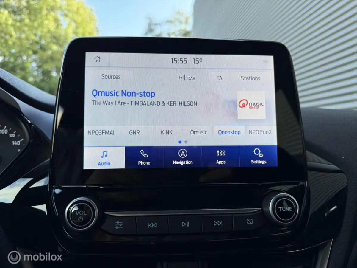 1.0 EcoBoost Connected | Carplay | Airco | Cruise | DAB | Parkeersensor | Isofix | LED | Lichtmetalen velgen