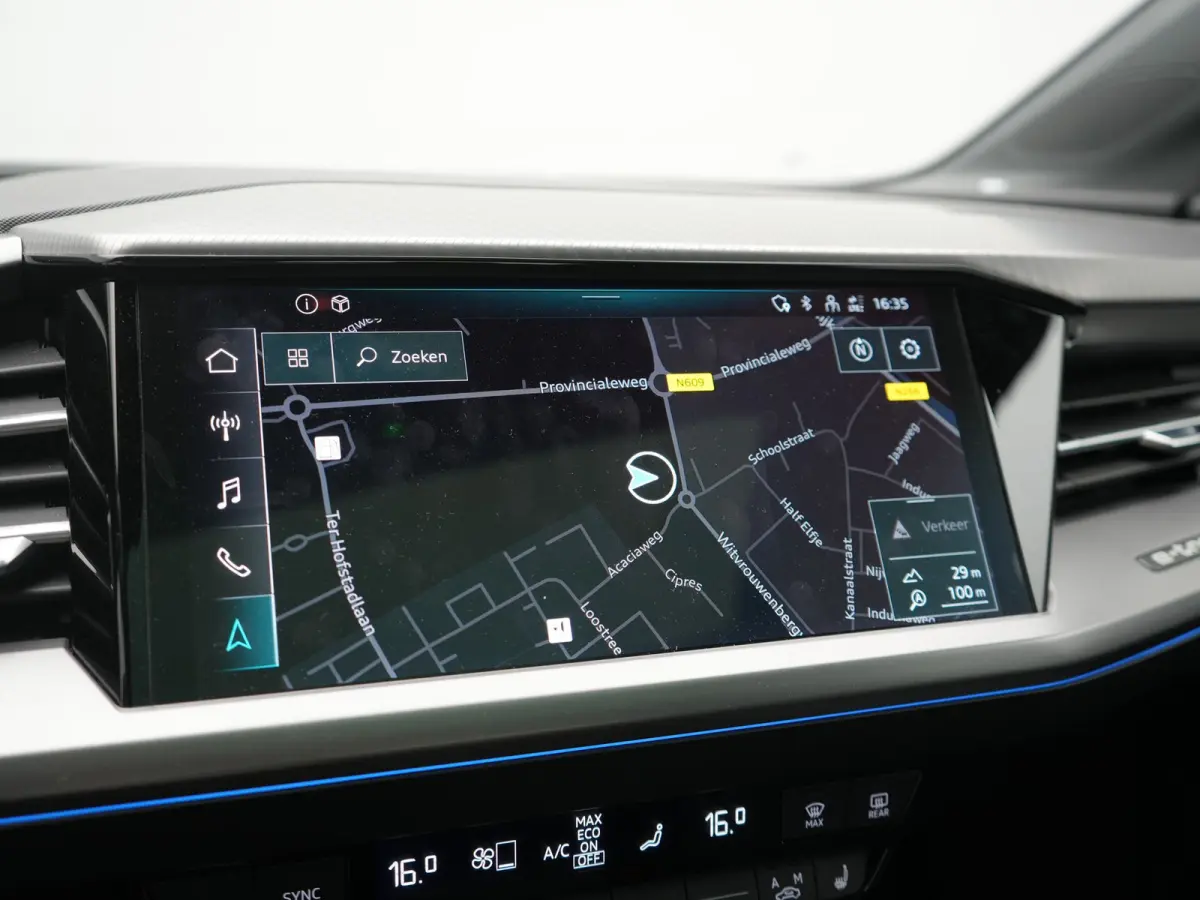 40 Advanced edition 77 kWh 204pk Dealer O.H | SOH 96.6% | Panodak | Adaptive Cruise | Matrix LED | Camera | Sportstoelen Verwarmd | Blis | Sfeerverlichting | Apple Carplay | DAB | Navigatie 