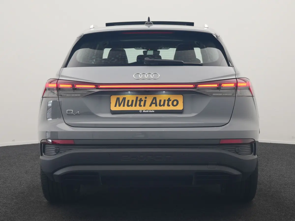 40 Advanced edition 77 kWh 204pk Dealer O.H | SOH 96.6% | Panodak | Adaptive Cruise | Matrix LED | Camera | Sportstoelen Verwarmd | Blis | Sfeerverlichting | Apple Carplay | DAB | Navigatie 