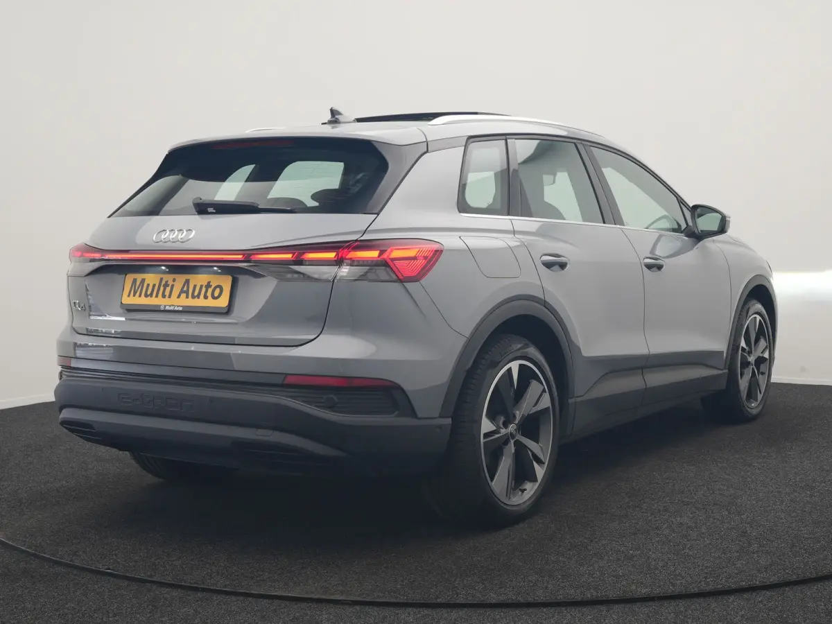 40 Advanced edition 77 kWh 204pk Dealer O.H | SOH 96.6% | Panodak | Adaptive Cruise | Matrix LED | Camera | Sportstoelen Verwarmd | Blis | Sfeerverlichting | Apple Carplay | DAB | Navigatie 