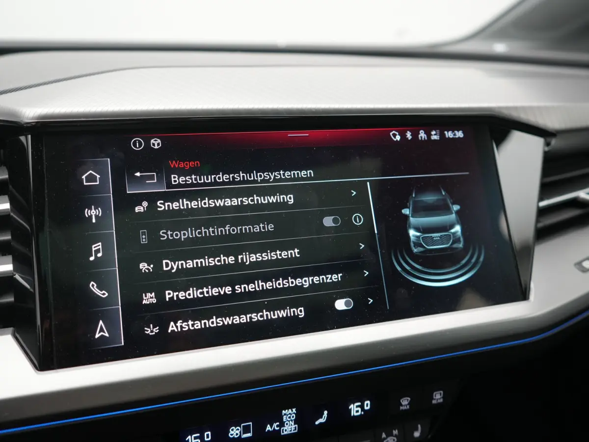 40 Advanced edition 77 kWh 204pk Dealer O.H | SOH 96.6% | Panodak | Adaptive Cruise | Matrix LED | Camera | Sportstoelen Verwarmd | Blis | Sfeerverlichting | Apple Carplay | DAB | Navigatie 