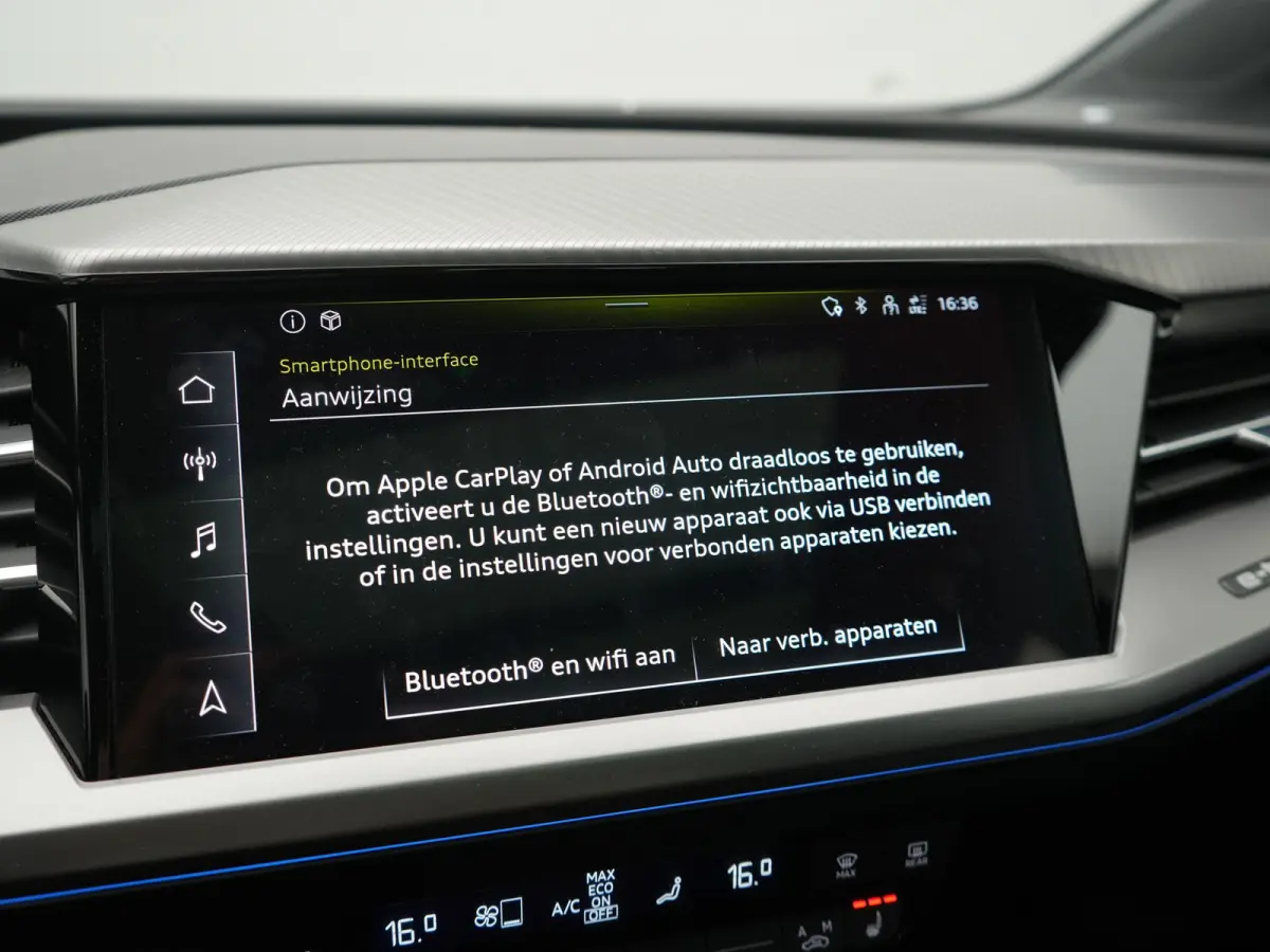 40 Advanced edition 77 kWh 204pk Dealer O.H | SOH 96.6% | Panodak | Adaptive Cruise | Matrix LED | Camera | Sportstoelen Verwarmd | Blis | Sfeerverlichting | Apple Carplay | DAB | Navigatie 