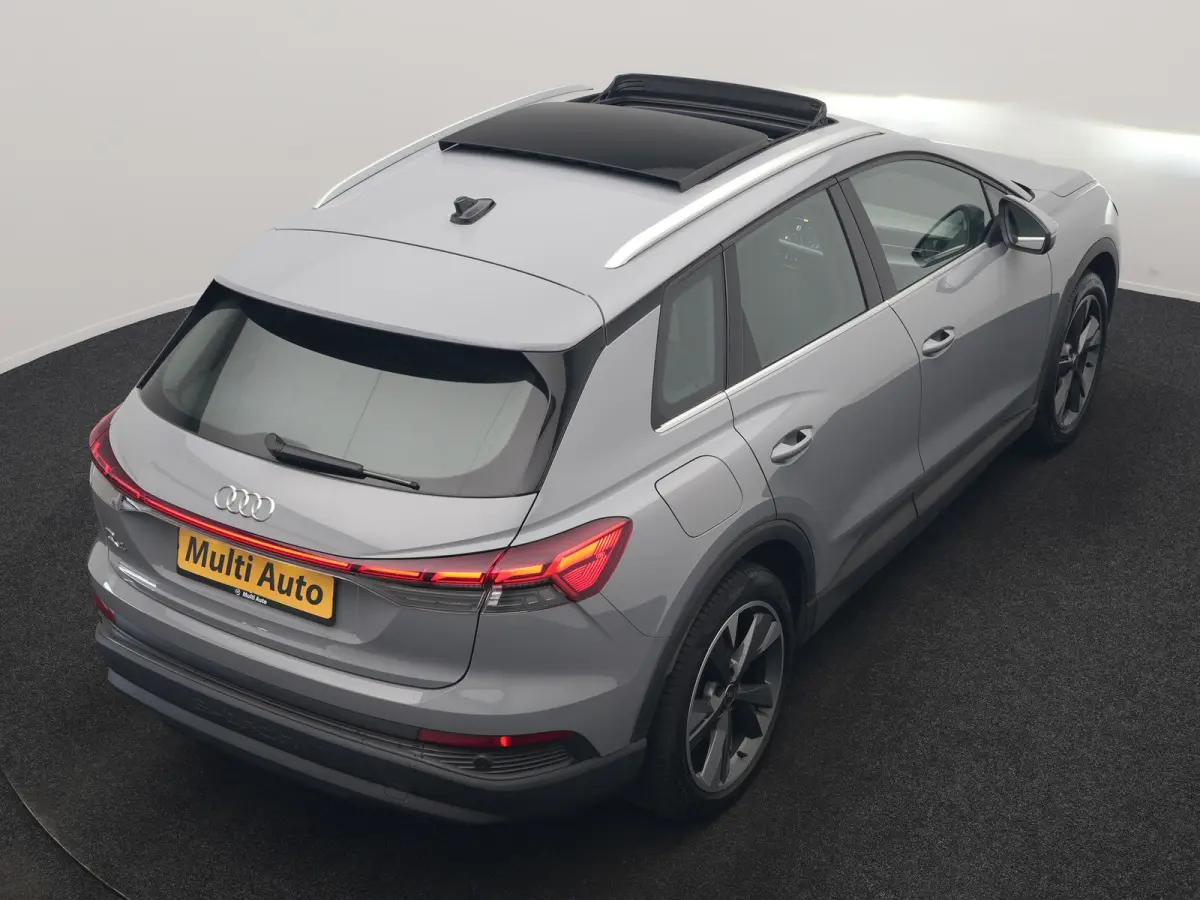 40 Advanced edition 77 kWh 204pk Dealer O.H | SOH 96.6% | Panodak | Adaptive Cruise | Matrix LED | Camera | Sportstoelen Verwarmd | Blis | Sfeerverlichting | Apple Carplay | DAB | Navigatie 