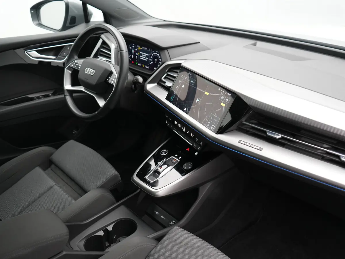 40 Advanced edition 77 kWh 204pk Dealer O.H | SOH 96.6% | Panodak | Adaptive Cruise | Matrix LED | Camera | Sportstoelen Verwarmd | Blis | Sfeerverlichting | Apple Carplay | DAB | Navigatie 