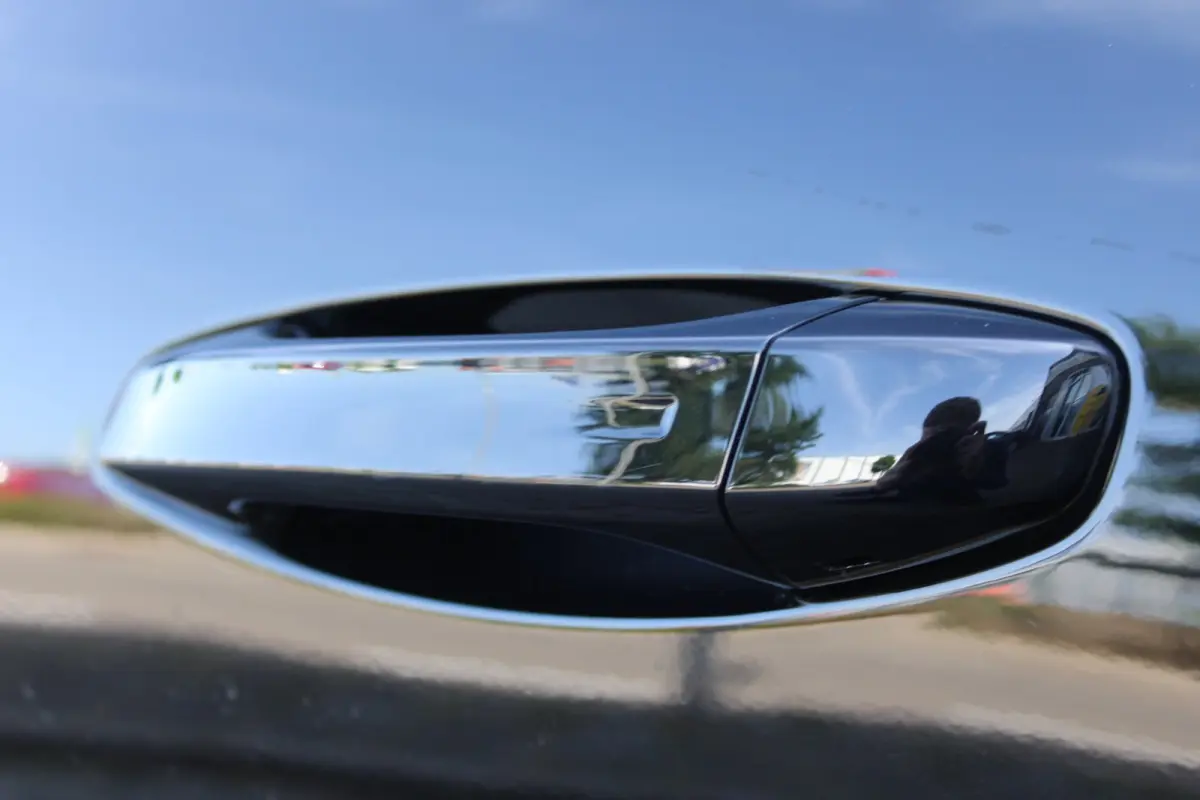 1.2 Turbo Hybrid GS / Navigatie / Camera / Parkeersensoren / Matrix LED / Stuur -en Stoelverwarmd / Dodehoek / Keyless /