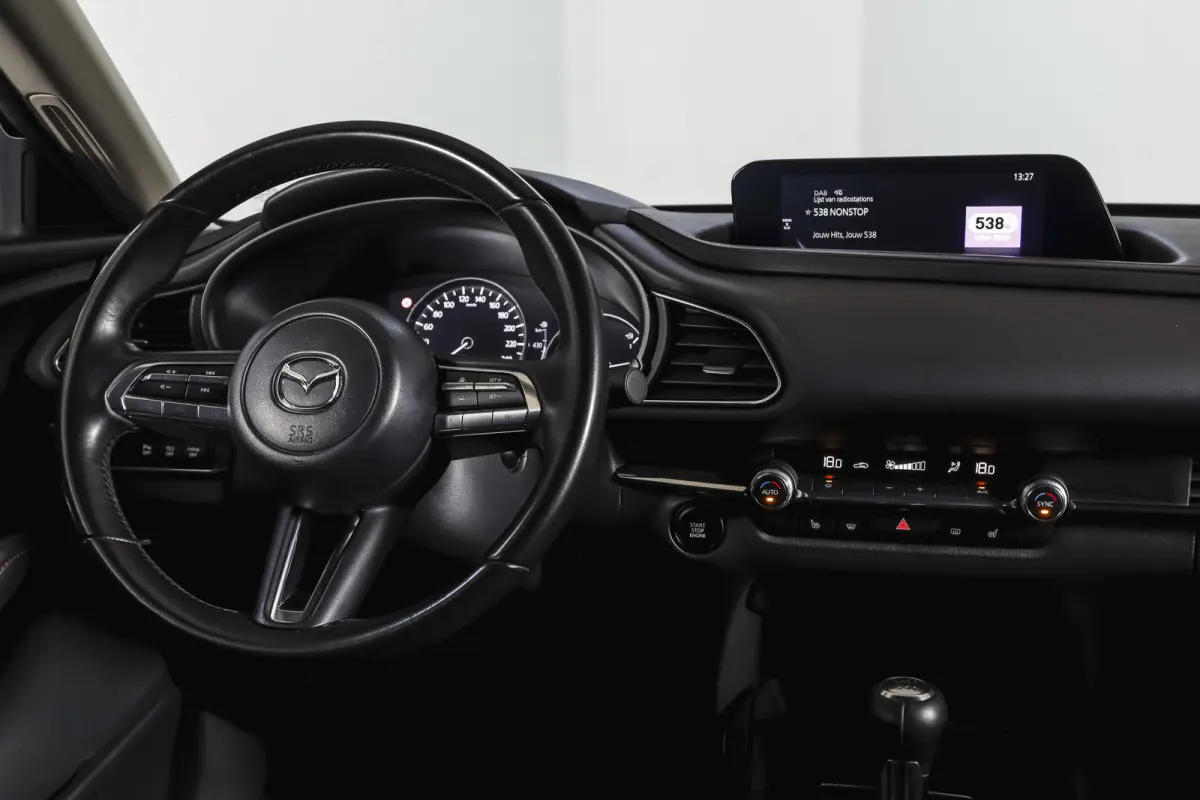 2.0 e-SkyActiv-X 186 PK M Hybrid Homura Orig. NL | Adapt.Cruise | Stoelverw. | Camera | PDC | NAV+App.Connect | Auto.Airco | LM 18" |