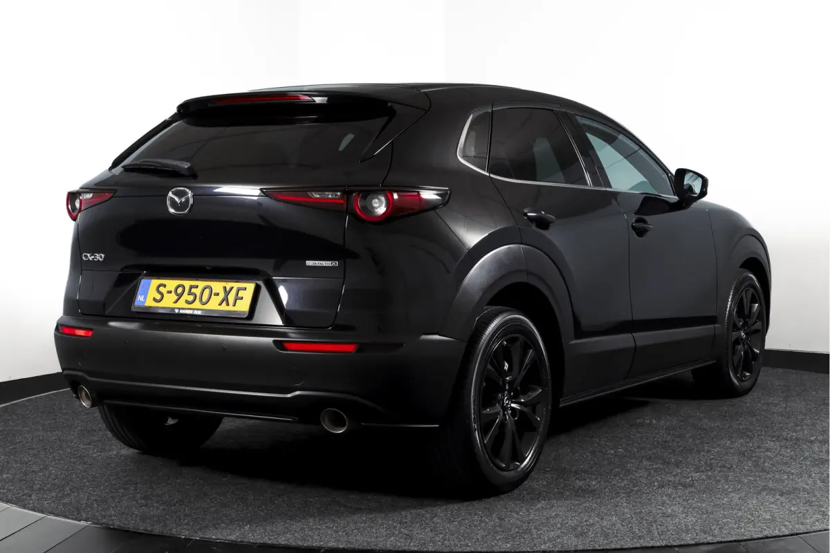 2.0 e-SkyActiv-X 186 PK M Hybrid Homura Orig. NL | Adapt.Cruise | Stoelverw. | Camera | PDC | NAV+App.Connect | Auto.Airco | LM 18" |