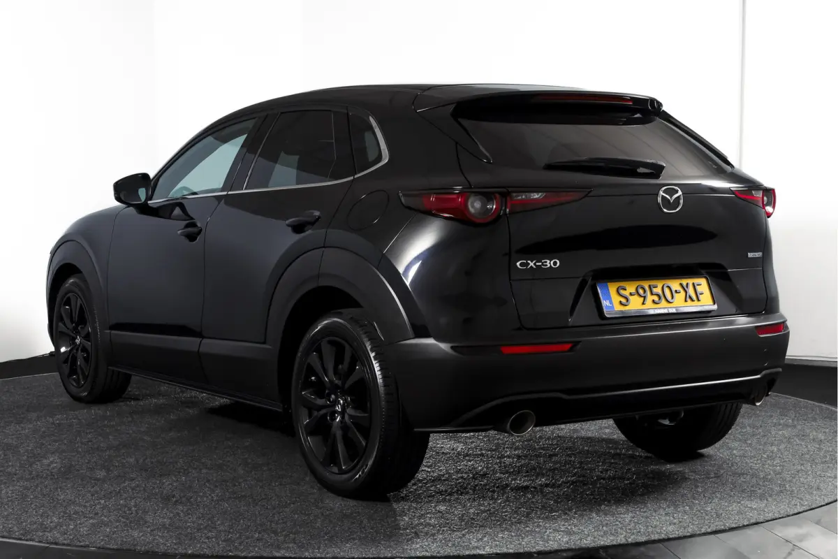 2.0 e-SkyActiv-X 186 PK M Hybrid Homura Orig. NL | Adapt.Cruise | Stoelverw. | Camera | PDC | NAV+App.Connect | Auto.Airco | LM 18" |