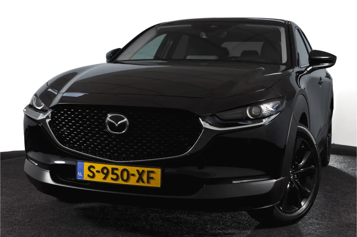 2.0 e-SkyActiv-X 186 PK M Hybrid Homura Orig. NL | Adapt.Cruise | Stoelverw. | Camera | PDC | NAV+App.Connect | Auto.Airco | LM 18" |