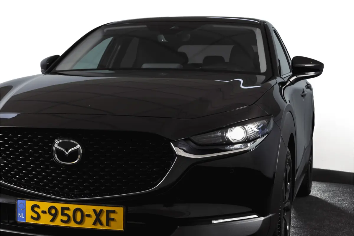 2.0 e-SkyActiv-X 186 PK M Hybrid Homura Orig. NL | Adapt.Cruise | Stoelverw. | Camera | PDC | NAV+App.Connect | Auto.Airco | LM 18" |