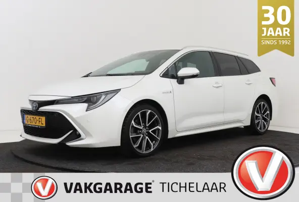 2.0 Hybrid Executive JBL | Org NL | Sportstoelen | CarPlay | Camera | Stoelverwarming |