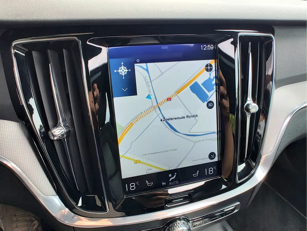 2.0 T4 R-DESIGN AUTOMAAT Lederen sportstoelen | Open dak | Harman Kardon | HUD