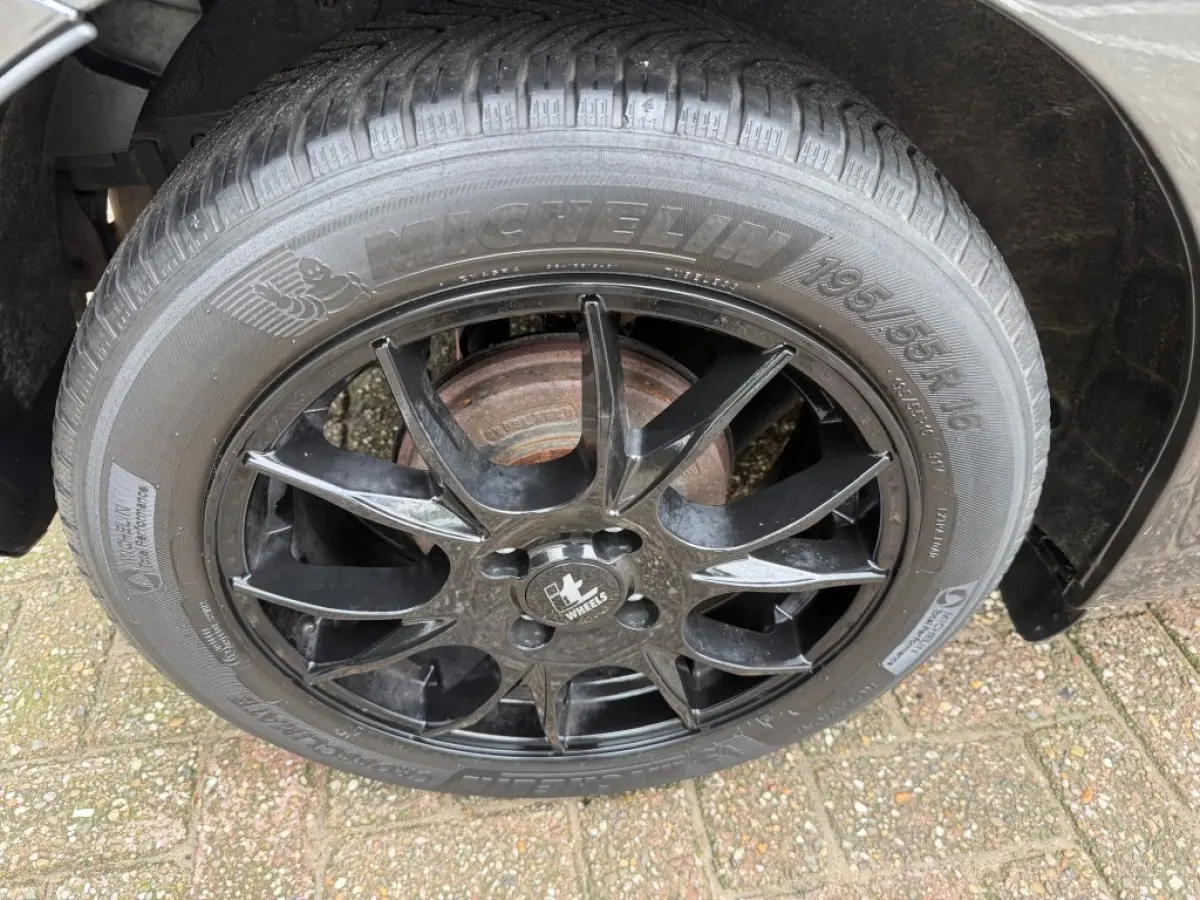 1.5 SKYACT-G LUXURY