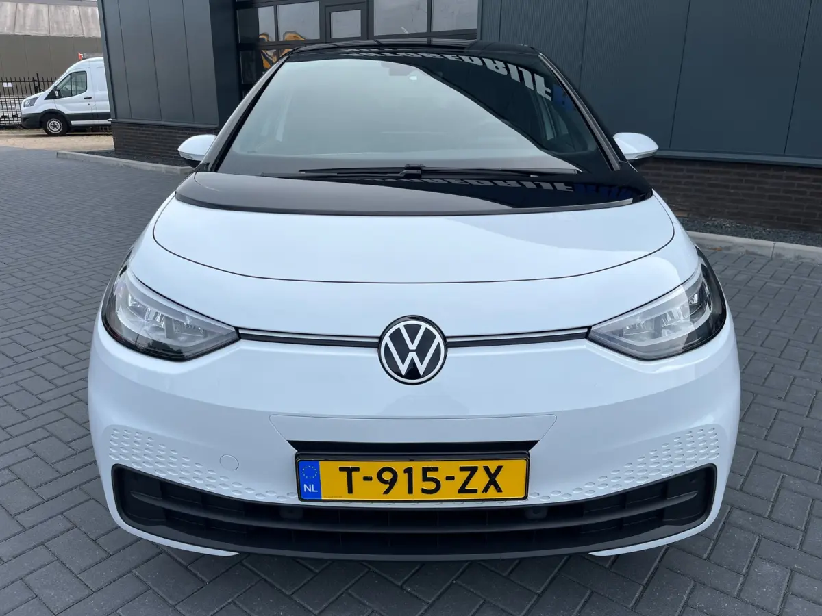 Pro Edition Advantage 58 kWh NL.Auto/Two-tone/Stoelverw./Camera/IQ.Light/1Ste Eigenaar/Dealer Onderhouden