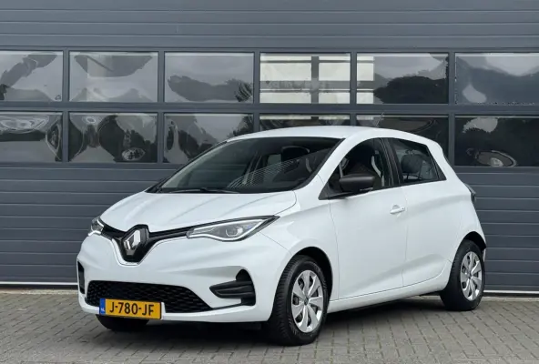 R110 LIFE 52 kWh (87% SOH) I KOOPACCU I NAVIGATIESYSTEEM I P-SENSOREN I CLIMATE CONTROL