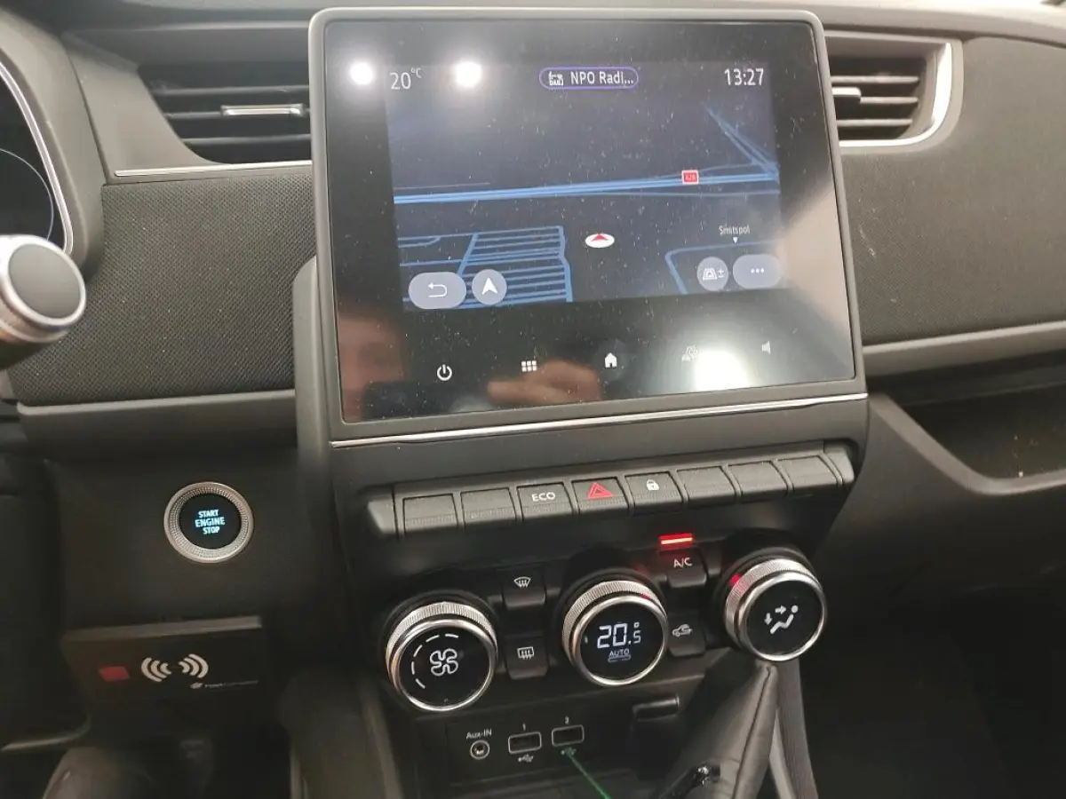 R110 LIFE 52 kWh I KOOPACCU I NAVIGATIESYSTEEM I P-SENSOREN I CLIMATE CONTROL