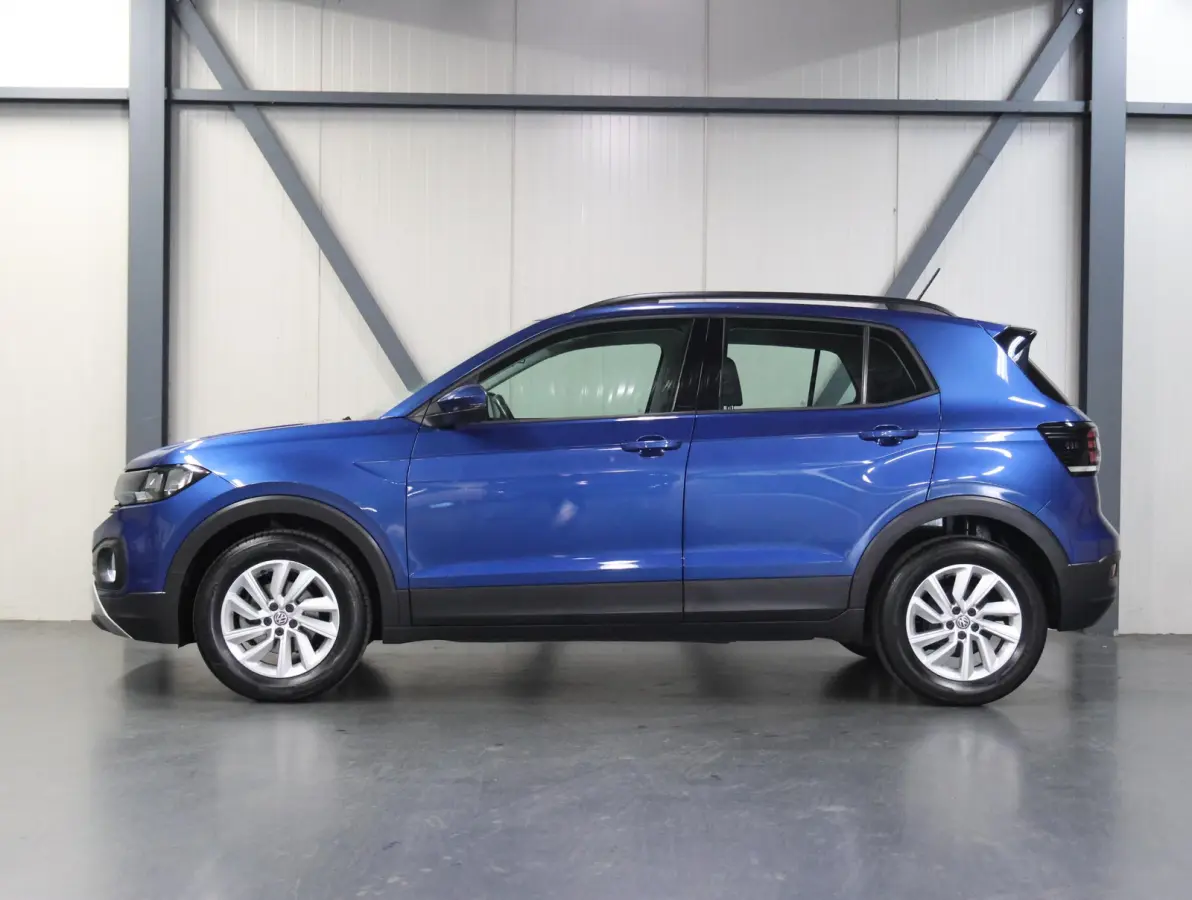 1.0 TSI Life | 2de eigenaar | Airco | Adaptief Cruise Control | Armsteun | AppleCarPlay/AndroidAuto | Navigatie | LED | Isofix | DAB Radio | Dodehoek Detectie |