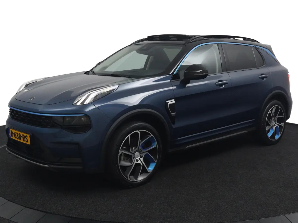 1.5*PLUG-IN*NAVI*PANO*CAM*ACC*CARPLAY*ECC*LED*
