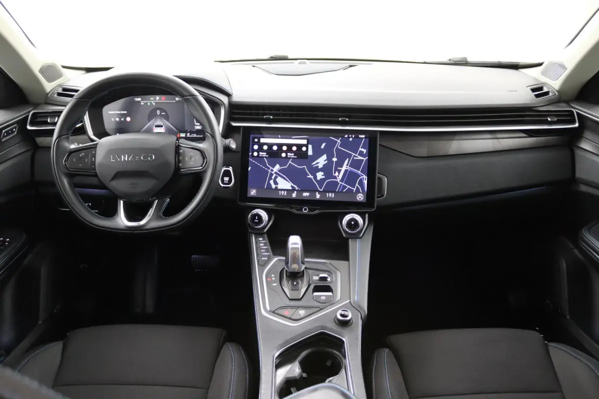 1.5*PLUG-IN*NAVI*PANO*CAM*ACC*CARPLAY*ECC*LED*