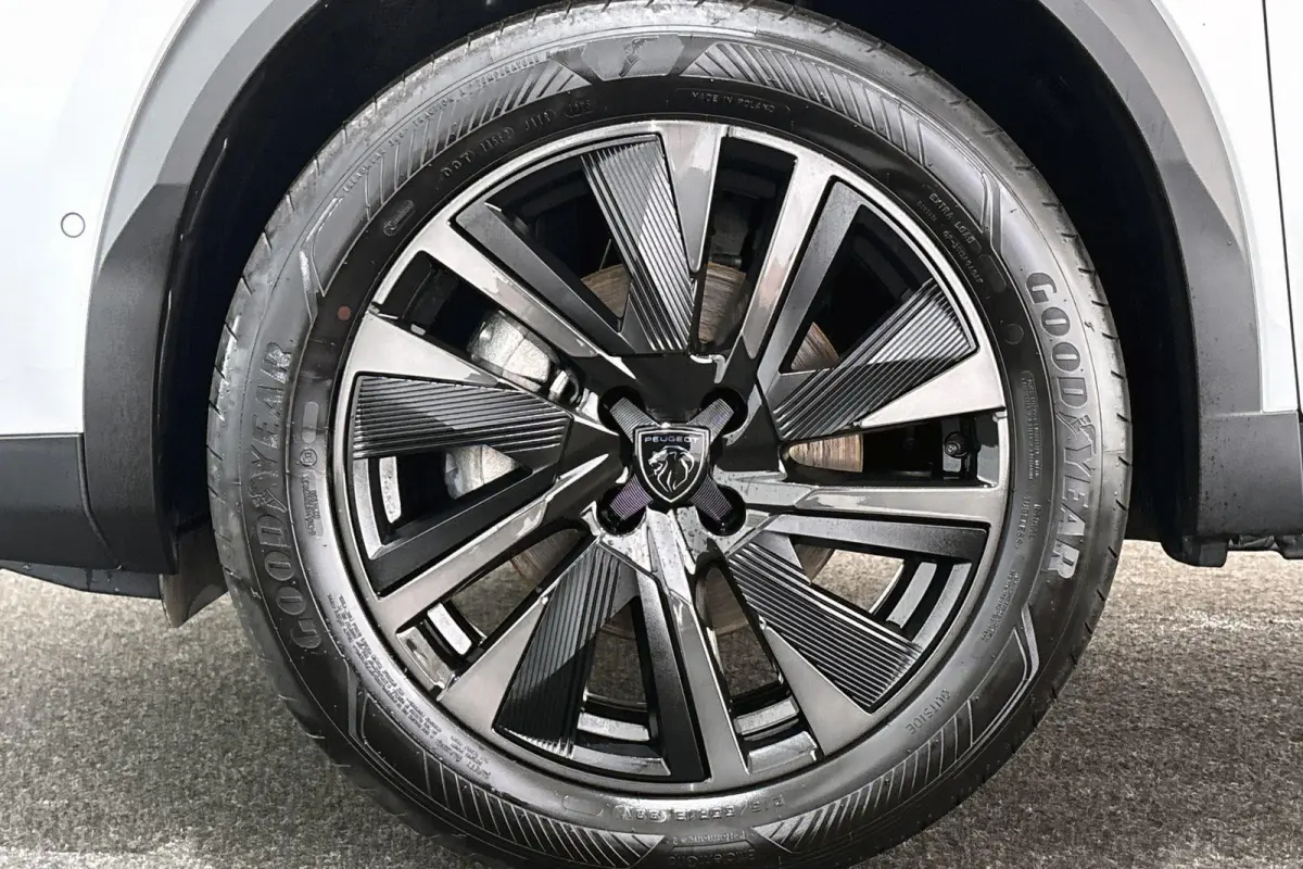 1.2 Hybrid 145 GT Keyless Camera Dodehoek Adaptive Cruise