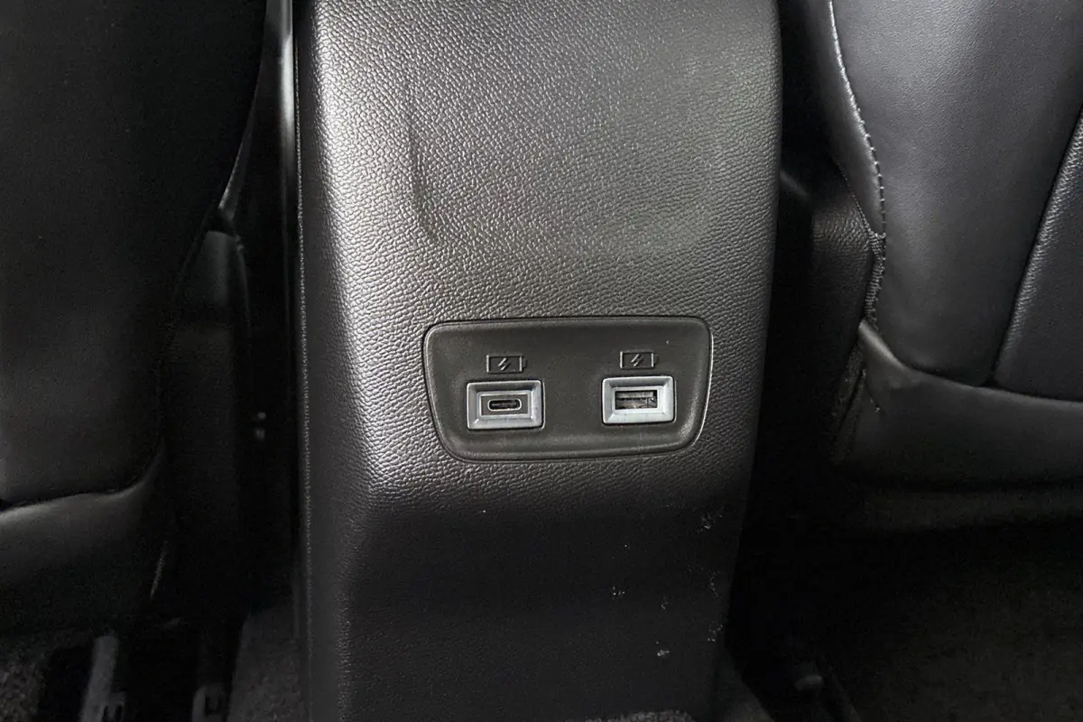 1.2 Hybrid 145 GT Keyless Camera Dodehoek Adaptive Cruise