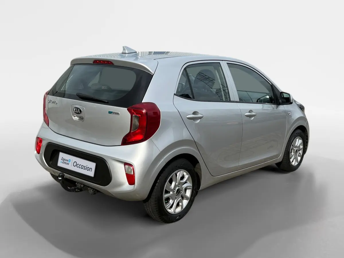 1.0 ComfortPlusLine Navigator Navi | Bluetooth | Camera | Cruise control | Metallic lak | Trekhaak* | Bovag garantie | NAP