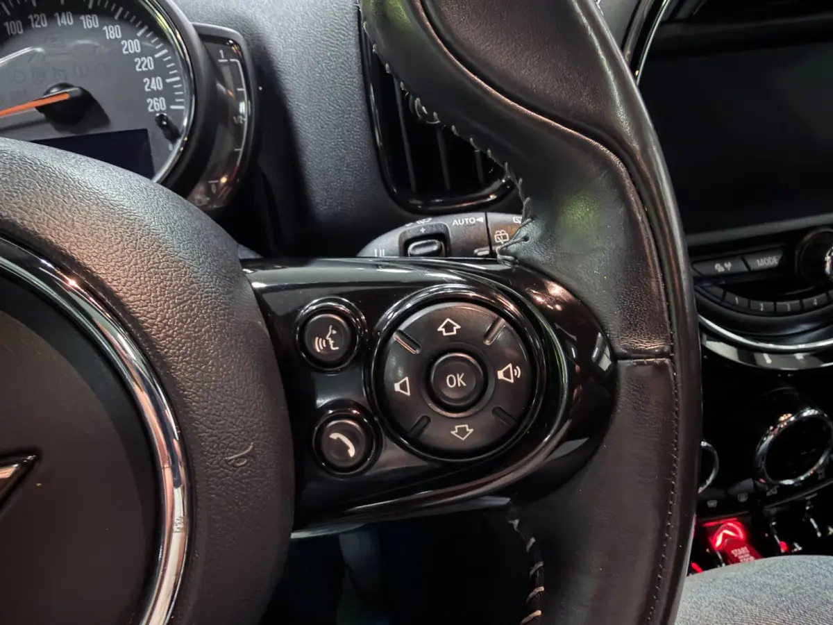 1.5 Cooper Chili PANO/LEDER/H-KARDON/NAVI/CAM/CARPLAY/ECC/PDC///