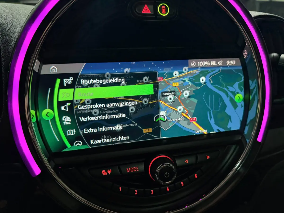 1.5 Cooper Chili PANO/LEDER/H-KARDON/NAVI/CAM/CARPLAY/ECC/PDC///