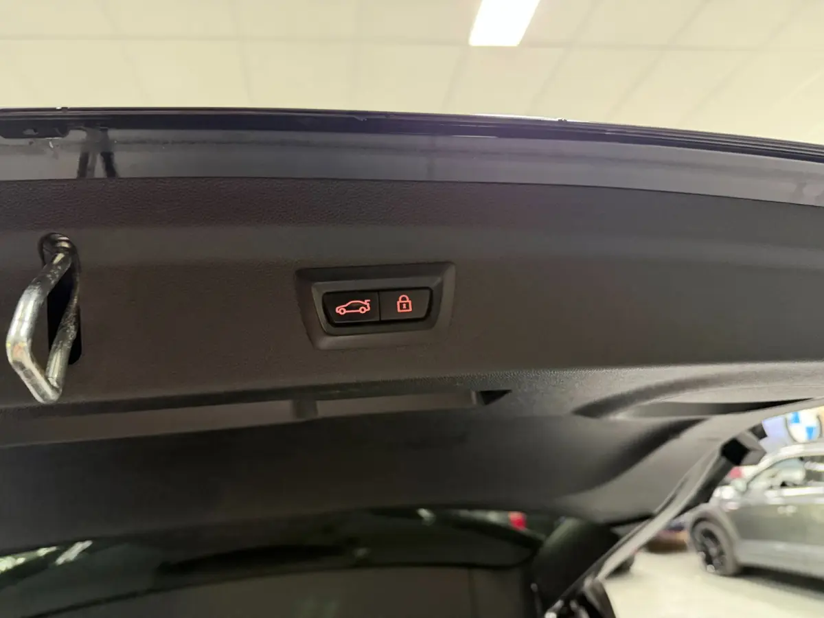 1.5 Cooper Chili PANO/LEDER/H-KARDON/NAVI/CAM/CARPLAY/ECC/PDC///