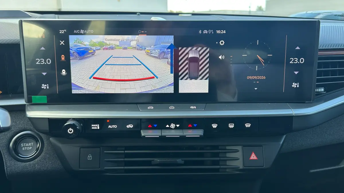 GS - PHEV | Draadloze telefoonlader (Inductie) | Elektronische klimaatregeling met twee zones | LED dagrijverlichting