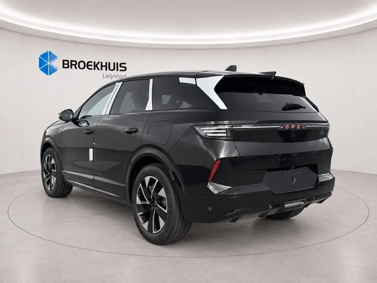 GS - PHEV | Draadloze telefoonlader (Inductie) | Elektronische klimaatregeling met twee zones | LED dagrijverlichting
