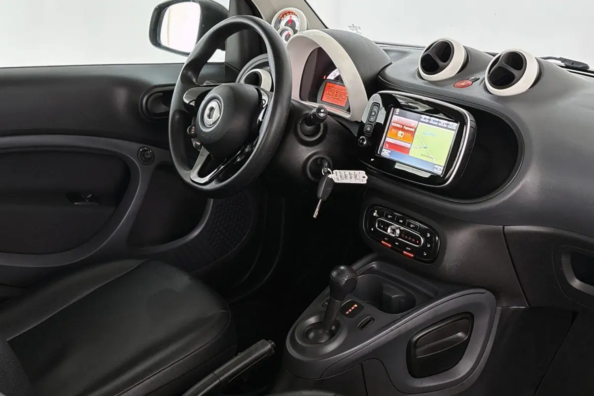 EQ Comfort 18 kWh Panoramadak Stoelverwarming Climate Control
