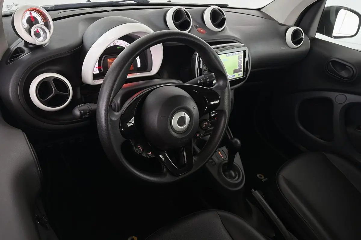 EQ Comfort 18 kWh Panoramadak Stoelverwarming Climate Control