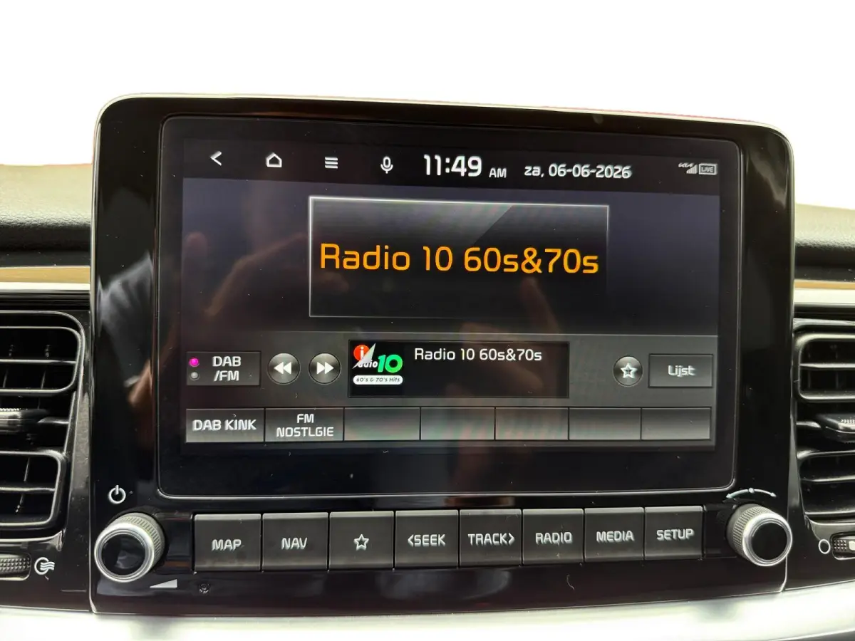 1.0 T-GDi MHEV DynamicPlusLine Automaat |  Navi | Apple Carplay/Android Auto | Metallic lak | Stoel & stuurverwarming | Fabrieksgarantie t/m 11-8-2032 + 3x 1 jaar* | NAP
