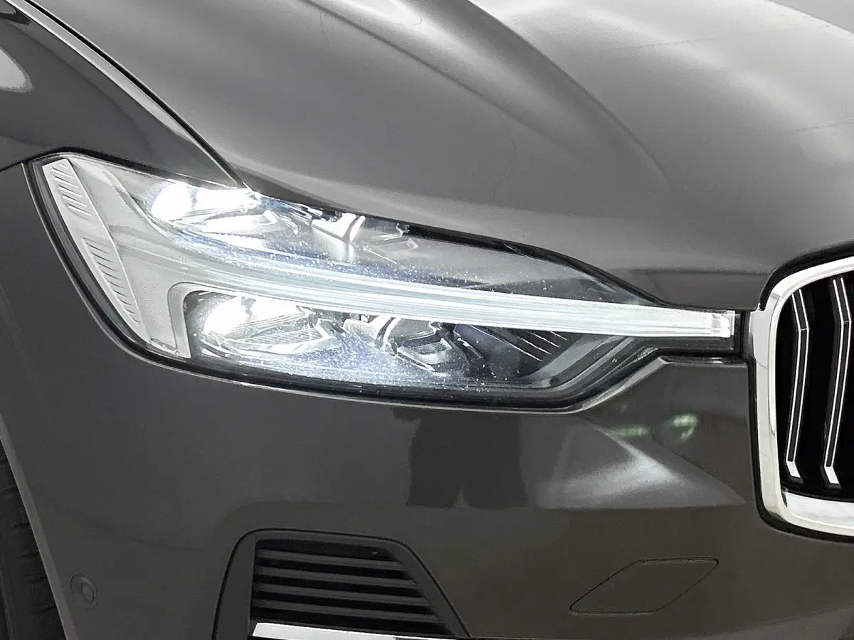 2.0 T6 Plug-in LongRange SOH 100% / AWD Plus Bright / Panoramadak / Pdc+Camera / NL.Auto / Stoel-Stuurverwarming / Apk 02-2027