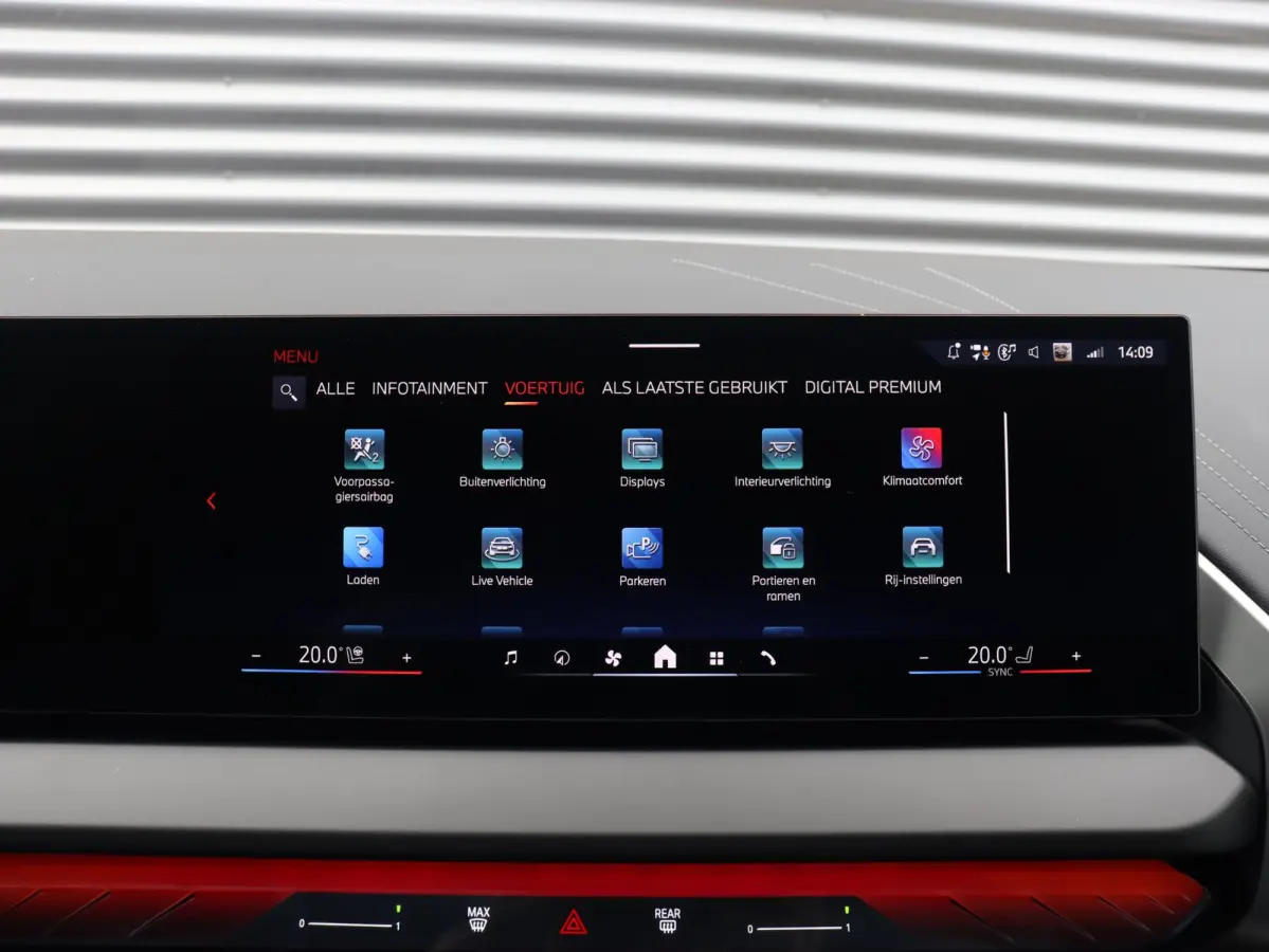 30e xDrive | M Sport Pro | SOH 100% | Trekhaak | Head-Up | Panodak | Driving Assistant Prof. | Parking Assistant Plus | Stoelventilatie | Adaptief Onderstel | Harman Kardon | Comfort Access 